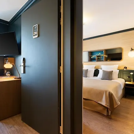 Ours Blanc & Otel Saint-Martin-de-Belleville
