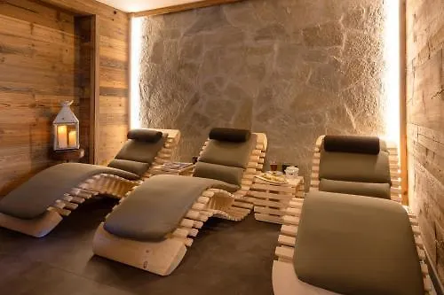 Ours Blanc Hotel&spa Saint-Martin-de-Belleville