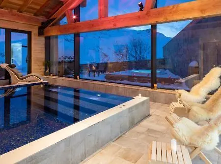 Ours Blanc Hotel&spa