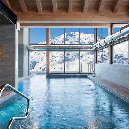 Ours Blanc Hotel&spa Saint-Martin-de-Belleville